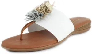 Andre Assous Womens Novalee Elastic White Metallic Sandal - 11