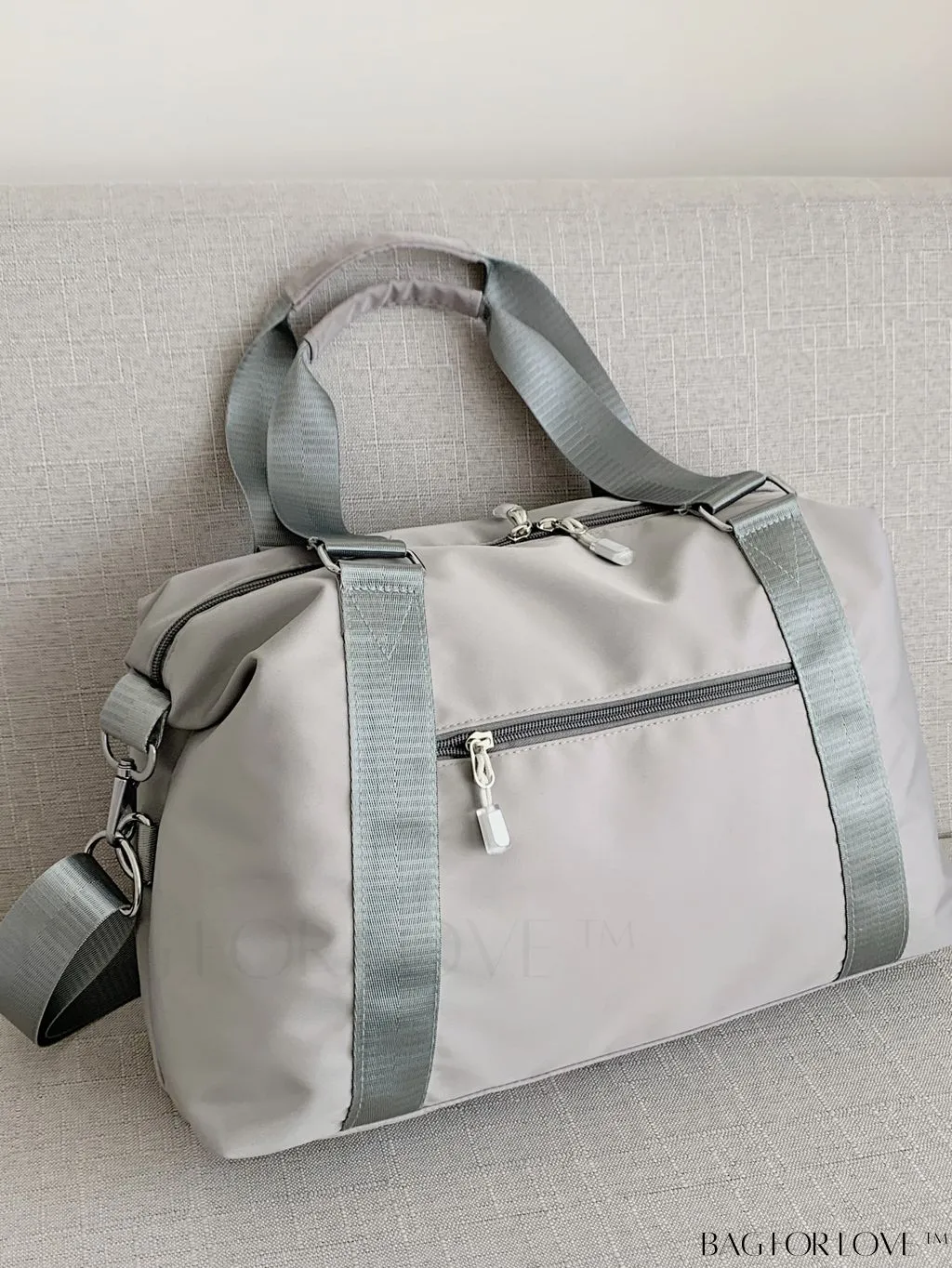 BagForLove - Expansive Pom Pom Embellished Duffle Bag with Ample Storage Capacity