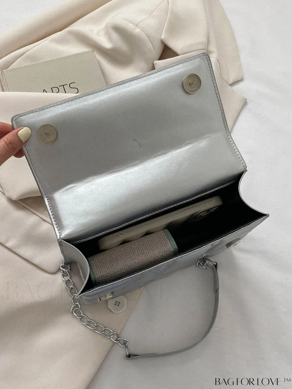 BagForLove - Modern Fashion Crossbody Bag with Chain Strap - Small Square Design