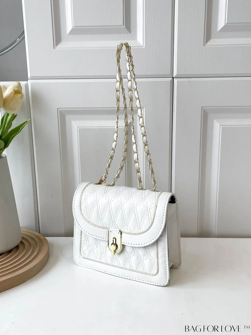BagForLove - Stylish Mini Geometric Shoulder Bag with Metallic Chain - Fashionable and Chic