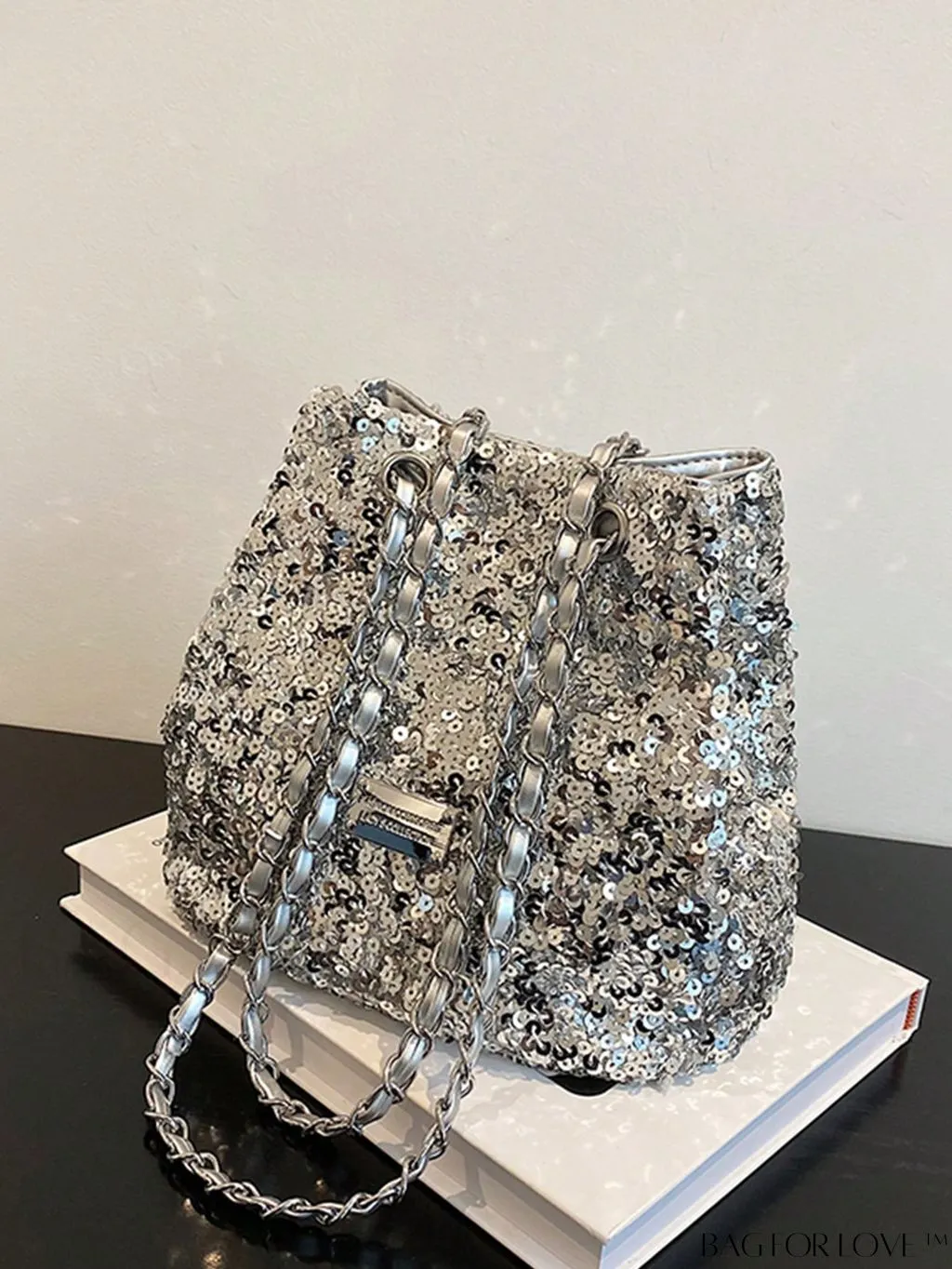 BagForLove - Stylish Silver Bucket Bag with Metal Patch Sequins - Ideal for Weddings, Proms & Parties