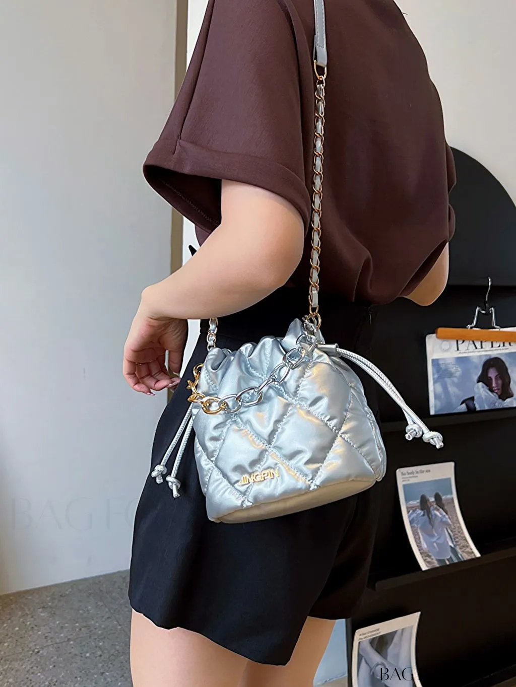 BagForLove - Stylish Womens Chain Bucket Crossbody Handbag - Trendy and Modern Stitched Design
