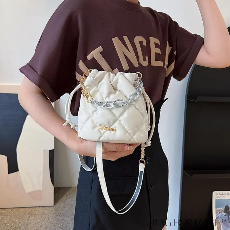 BagForLove - Stylish Womens Chain Bucket Crossbody Handbag - Trendy and Modern Stitched Design