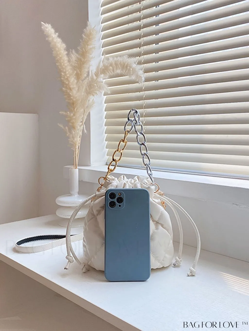 BagForLove - Stylish Womens Chain Bucket Crossbody Handbag - Trendy and Modern Stitched Design
