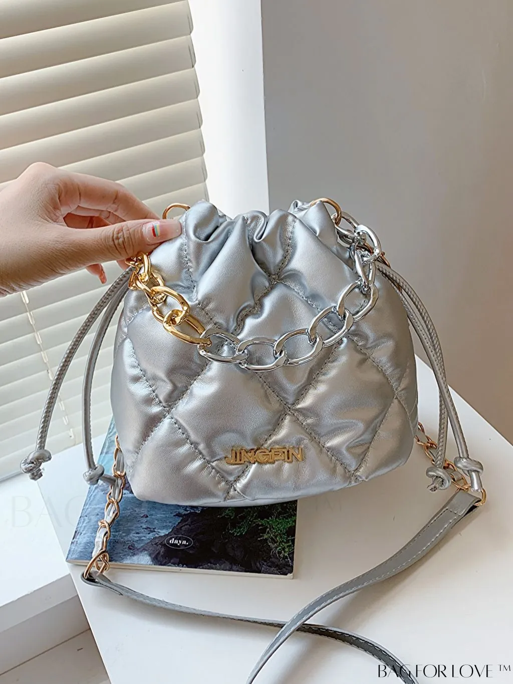 BagForLove - Stylish Womens Chain Bucket Crossbody Handbag - Trendy and Modern Stitched Design