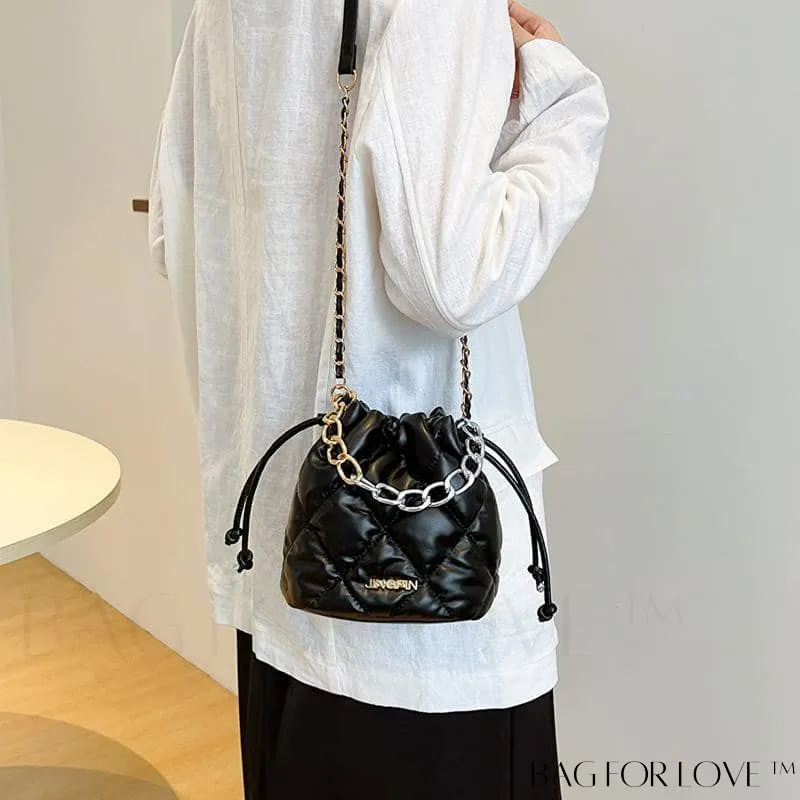 BagForLove - Stylish Womens Chain Bucket Crossbody Handbag - Trendy and Modern Stitched Design