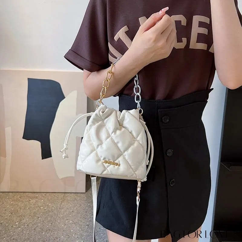 BagForLove - Stylish Womens Chain Bucket Crossbody Handbag - Trendy and Modern Stitched Design