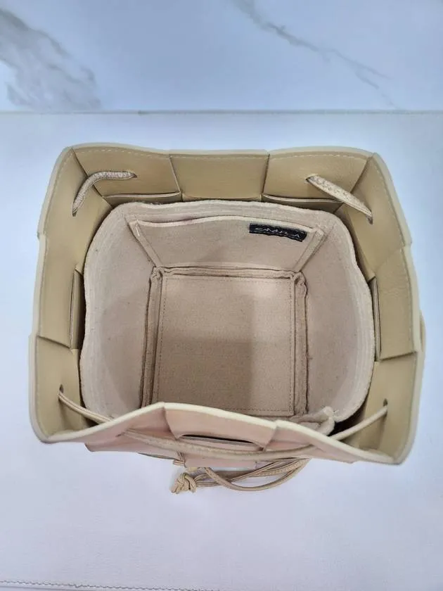 Bottega Veneta Cassette crossbody bucket crossbag 680218