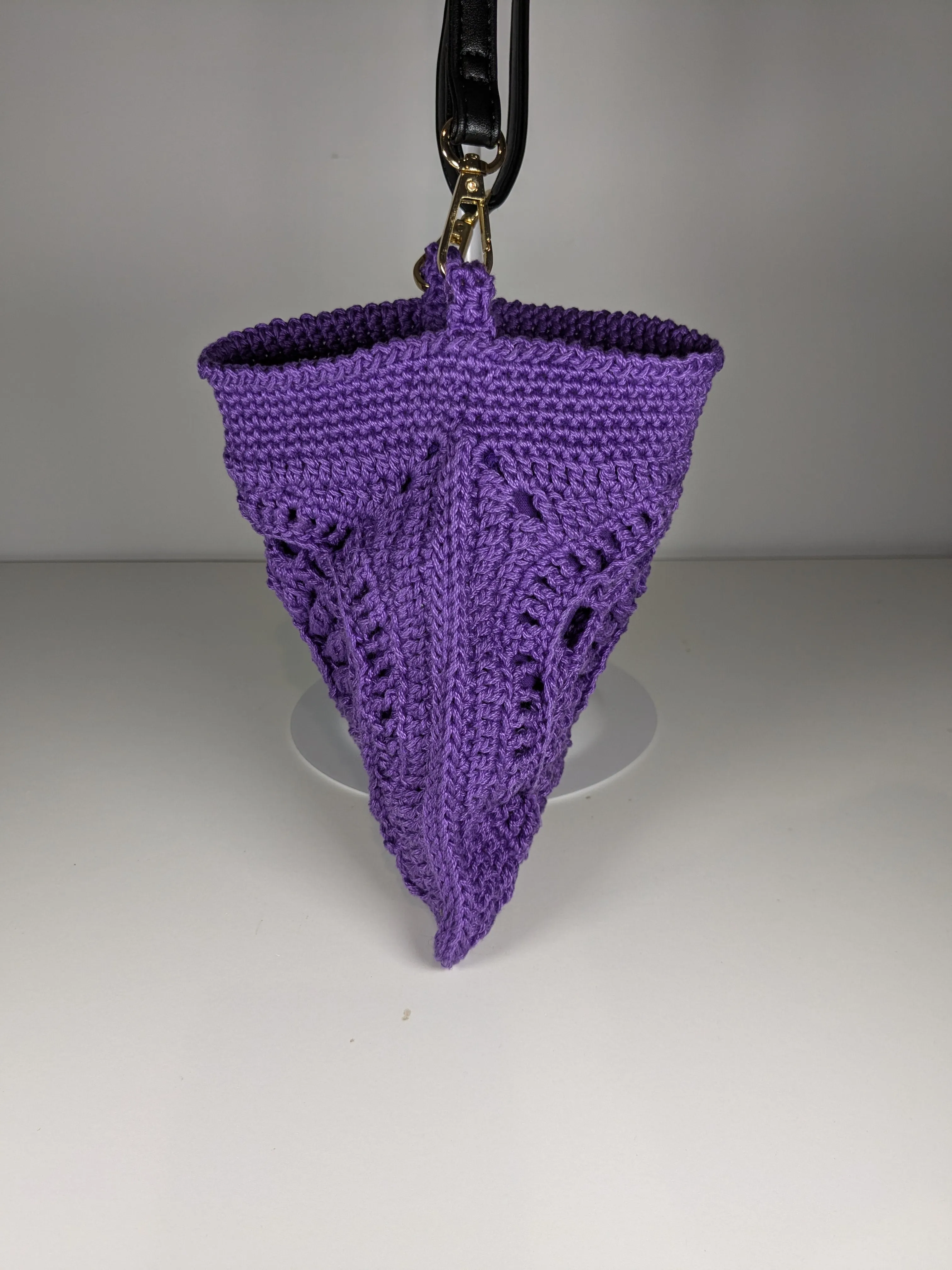 Bucket bags