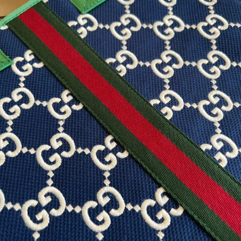 Charm - GG Bags - 1677