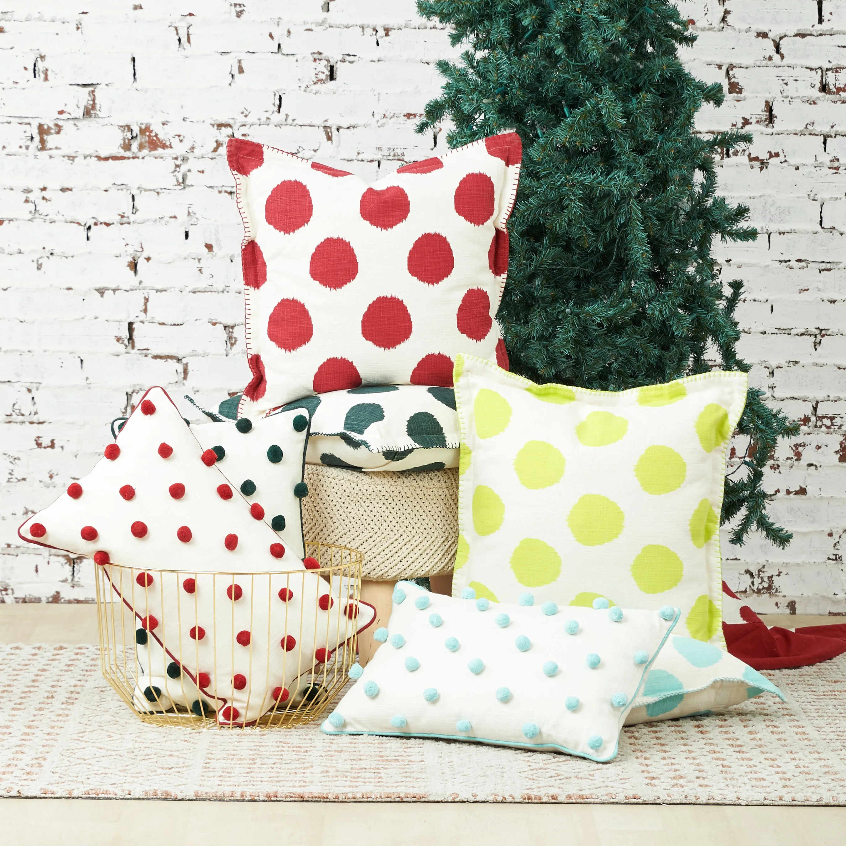 Dot Oblong Pillow