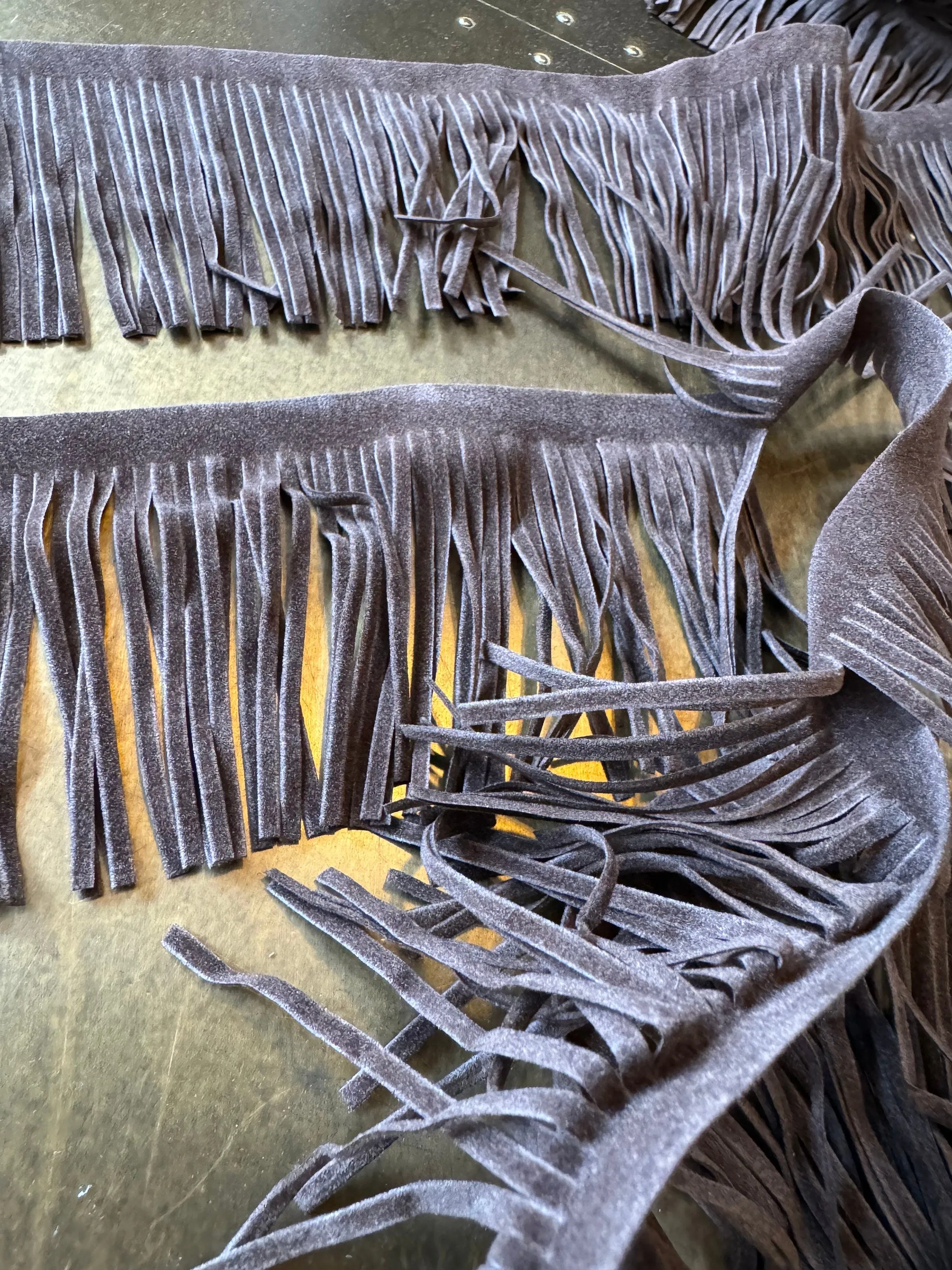 Faux Suede Fringe trim 3” Wide, Brown colour, Soft fringe trimming, Suede Tassel Trim, Bags, Poncho, Furnishings