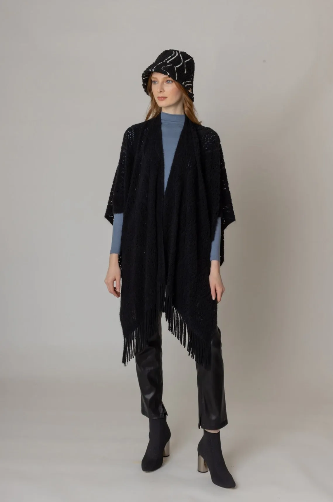 Geometric Sherpa Bucket Hat