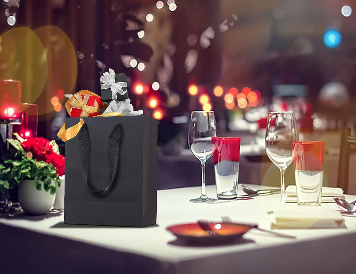 HUAPRINT Black Paper Bags,Matte Black Gift Bags,Shopping bags with Handles,20 Pack Small Kraft Bags 5.25x3.25x8inch,Retail Bags,Party Favor Bags,Merchandise Business Bags,Wedding Bags