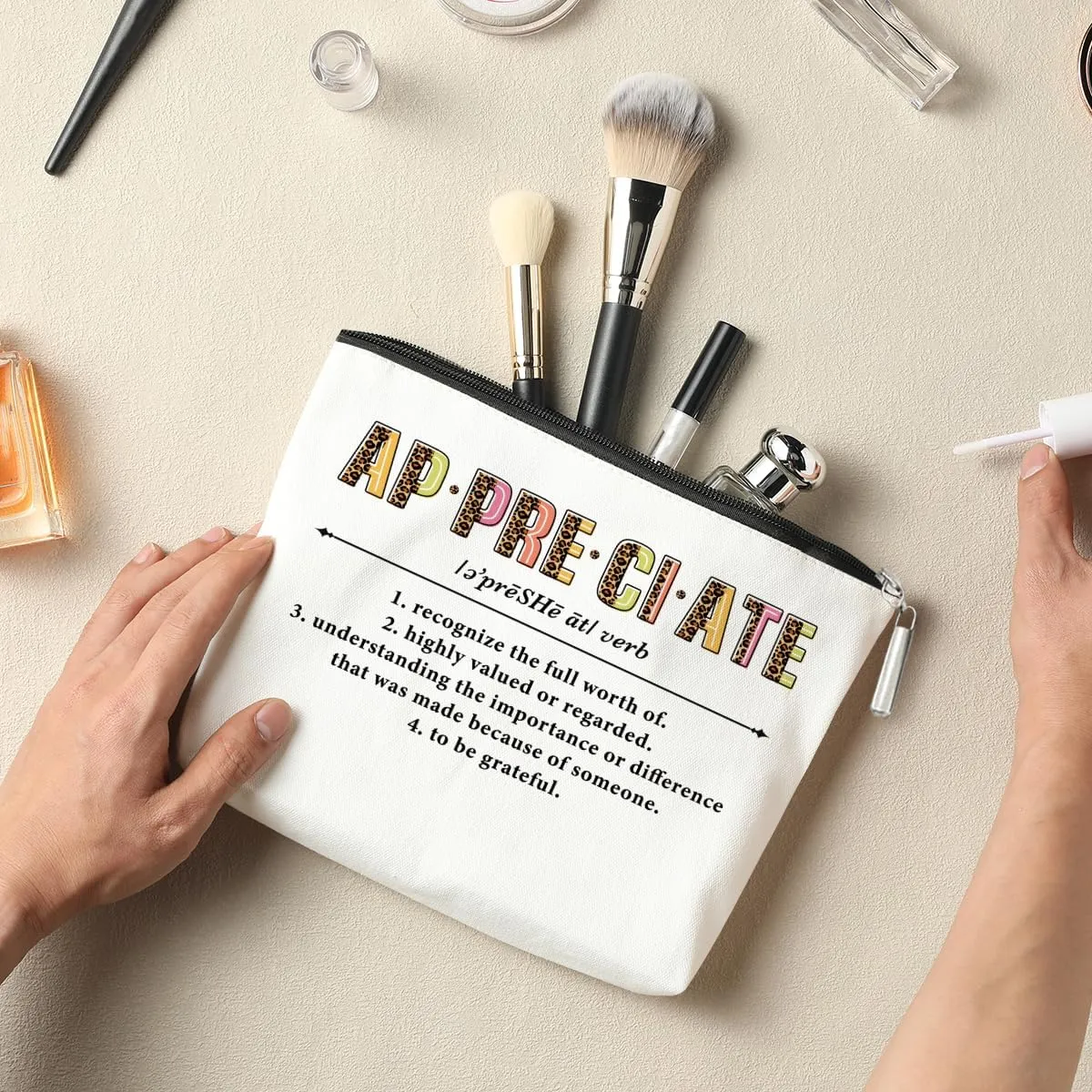 Inspirational Appreciation Noun Definition Thank You Gifts Makeup Bag Cosmetic Bag for Women Teacher Nurse Educator Coworker Friend Manager Boss Leader Employee Christmas Retirement Birthday