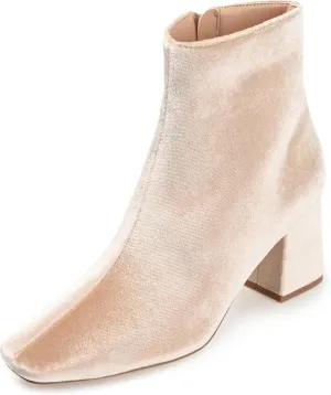 Journee Collection Womens Hazara Velvet Cushioned Footbed Ankle Boots