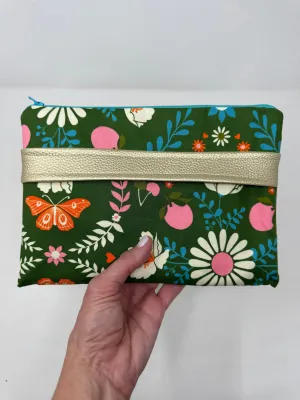 Kayla Clutch Spring