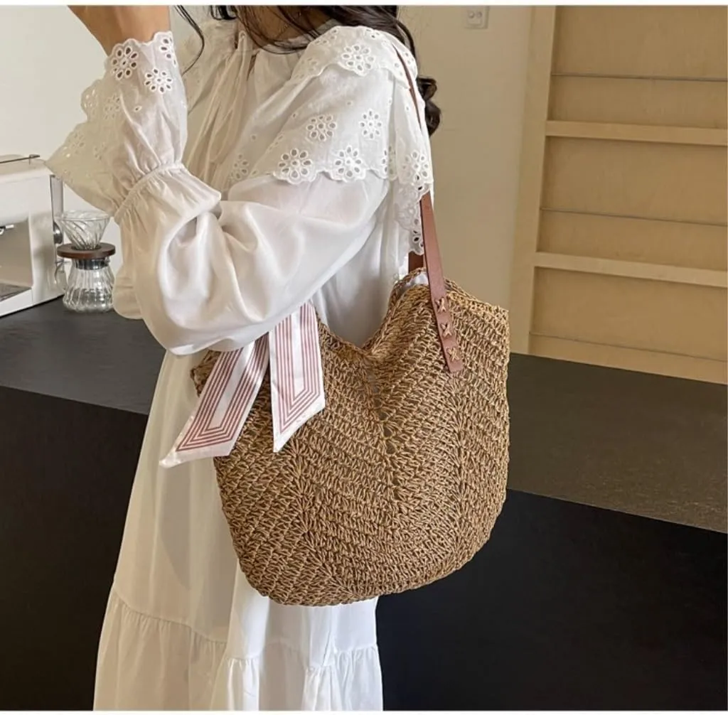 Large capacity Bag Sweet - decorated Straw Handbag, Essential for Stylish Outings Ladies shoulder Bag(Beige,A)