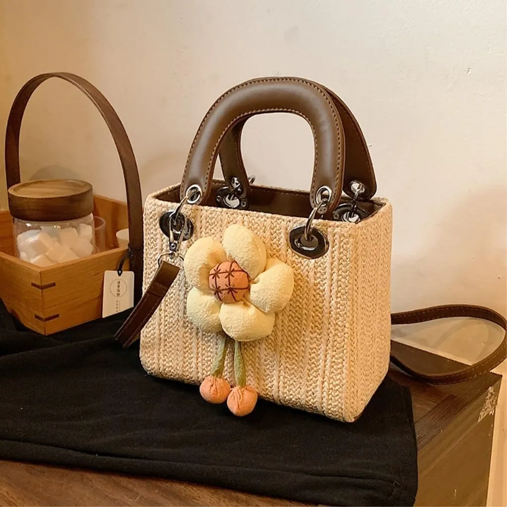 Large capacity Bag Sweet Flower - decorated Straw Handbag, Essential for Stylish Outings Ladies shoulder Bag