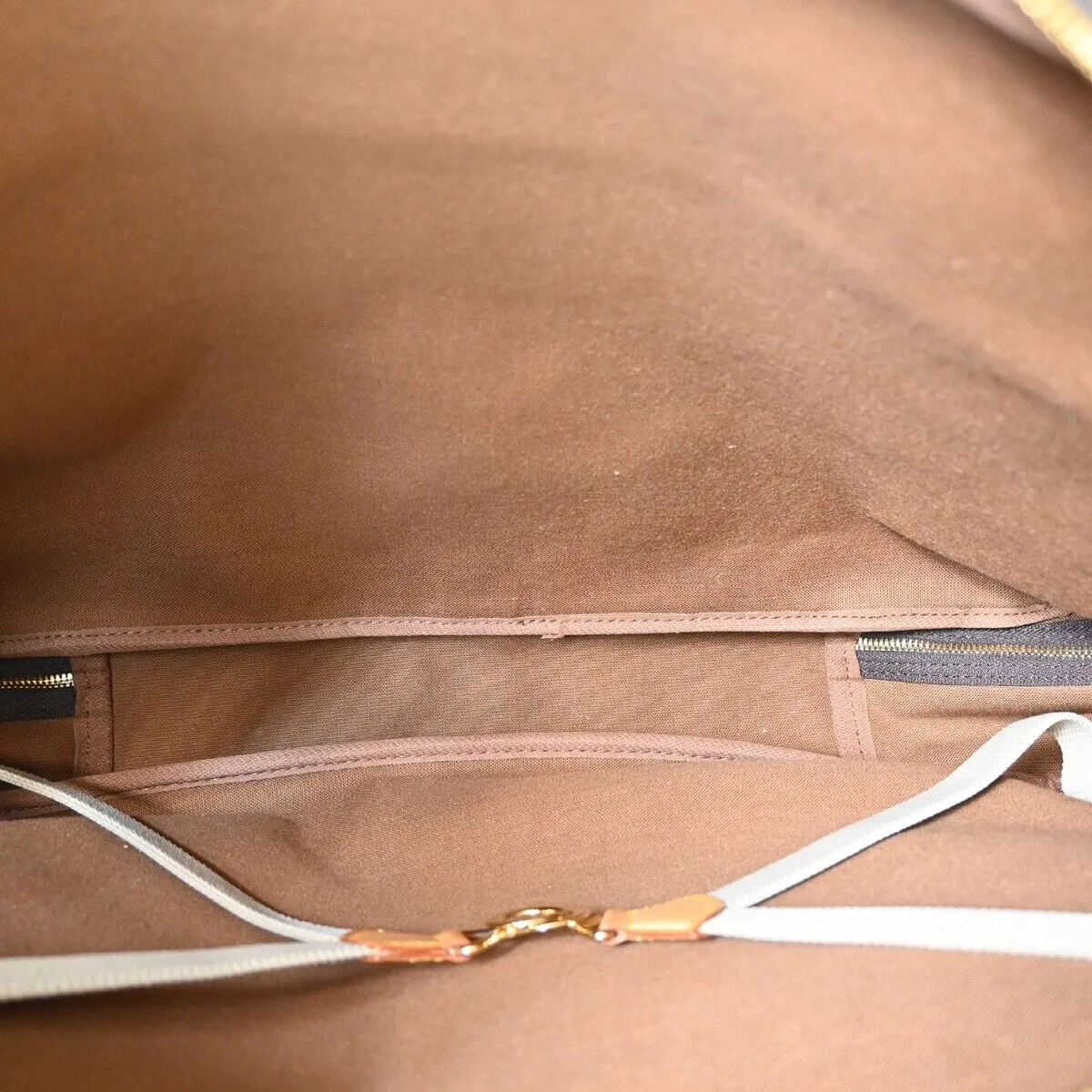 Louis Vuitton Sac Chasse  Canvas Shoulder Bag ()
