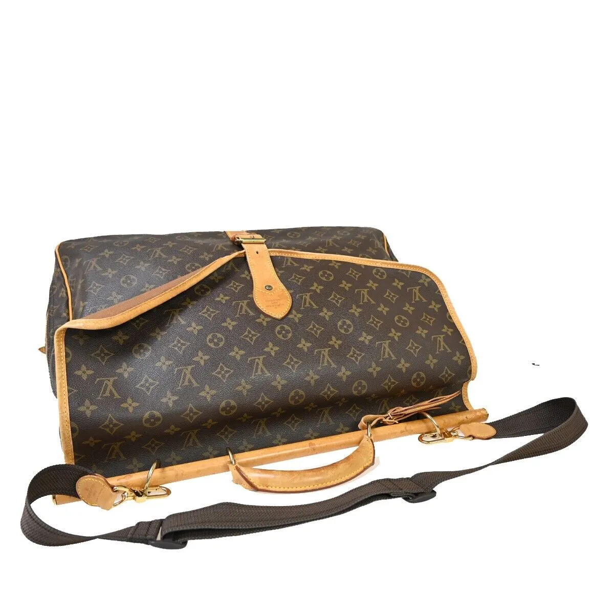 Louis Vuitton Sac Chasse  Canvas Shoulder Bag ()
