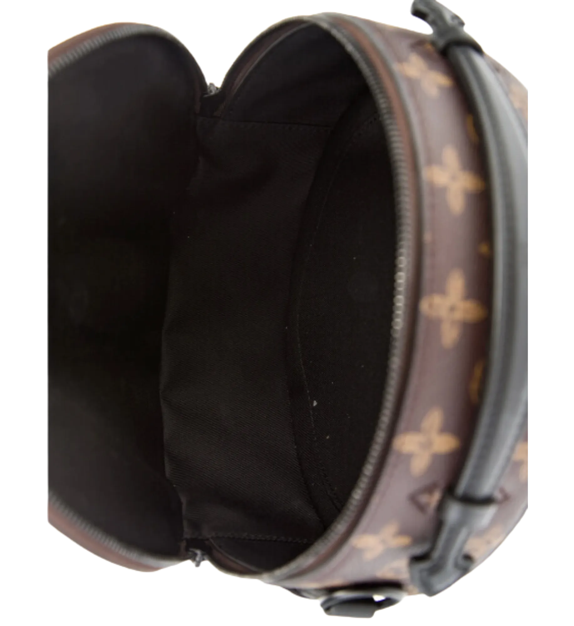 LOUIS VUITTON / Virgil Abloh 2022 N°7 Monogram Wheel Box
