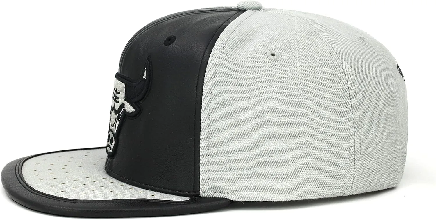 Mitchell & Ness Chicago Bulls Day One Snapback Adjustable Cap