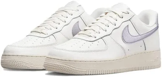 Nike womens Modern