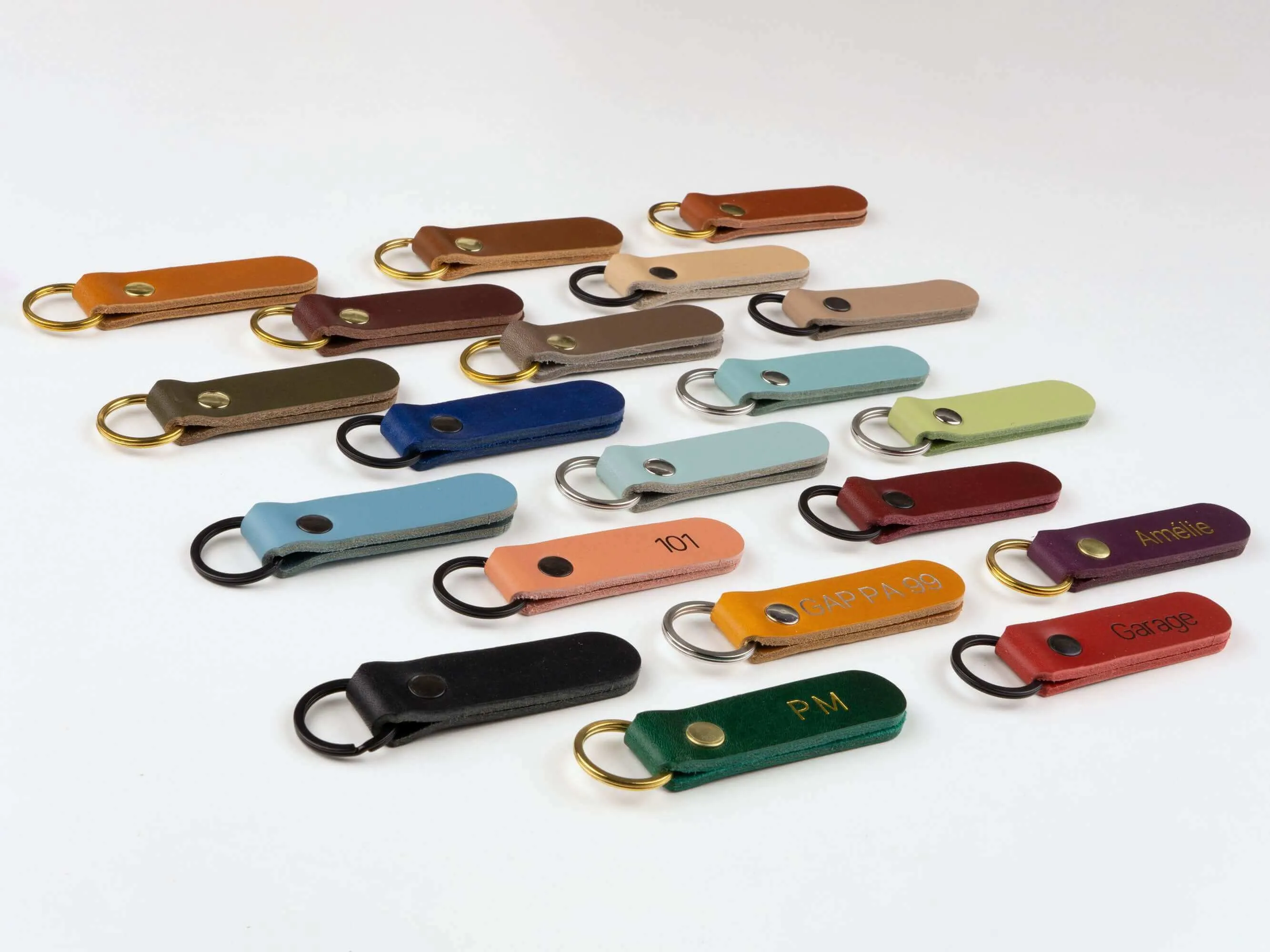 Personalized small leather keyring - Rowzec Design
