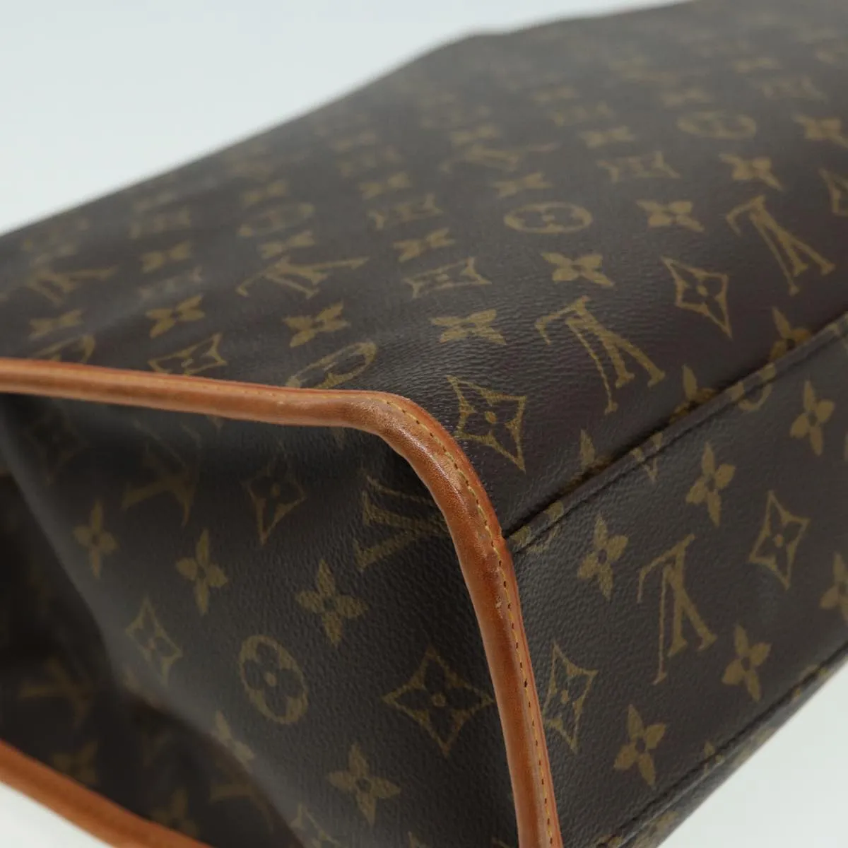 PorteDocuments Voyage Monogram