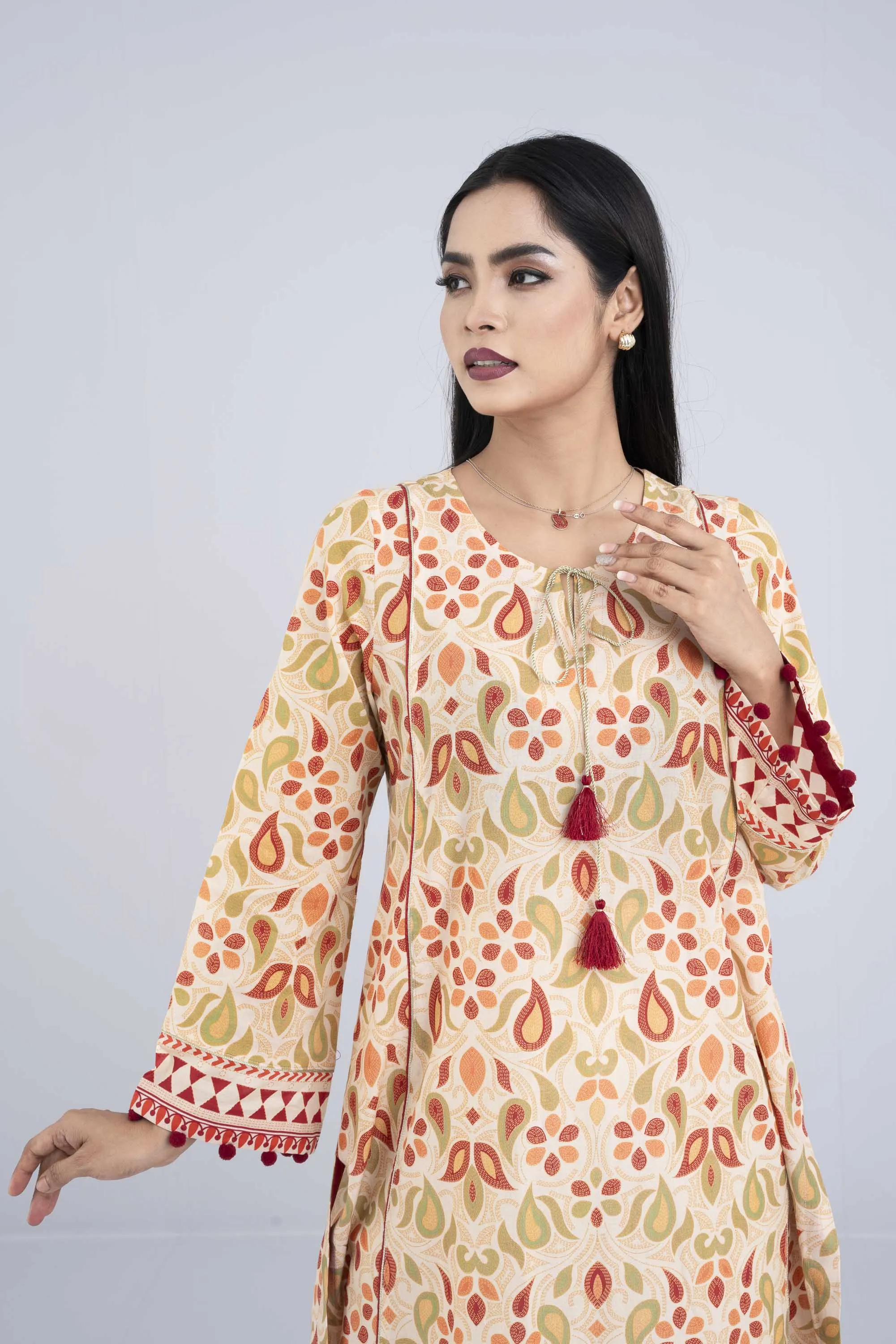 Ready-to-wear Three-Piece Lawn with Chiffon Dupatta