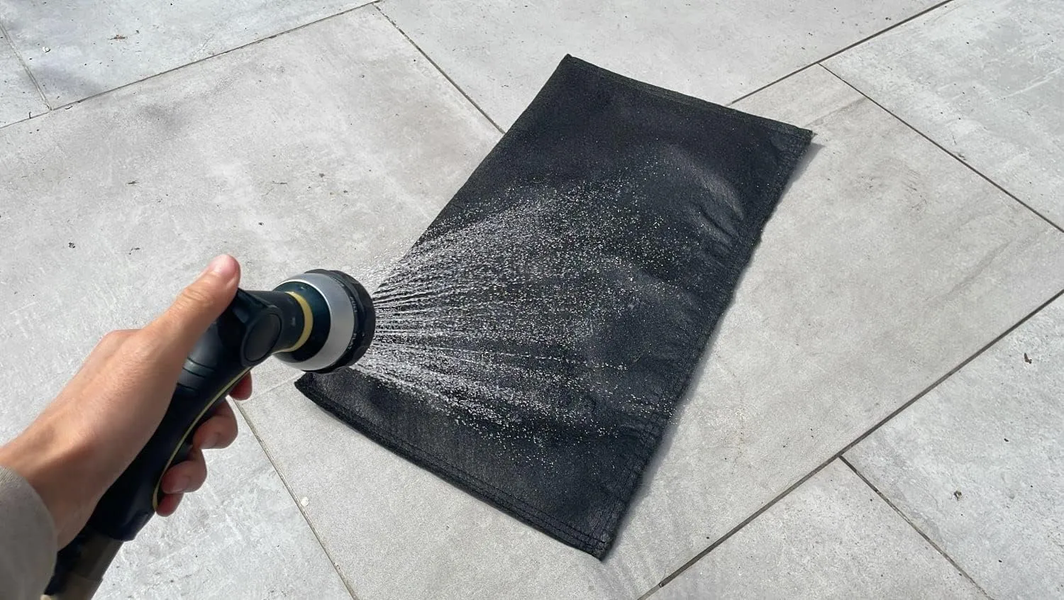 Sandbaggy 14" x 26" Water Activated Sandless Sandbags - Flood Barriers, Erosion Control (Black) - Made in The USA (1 Sandbag)