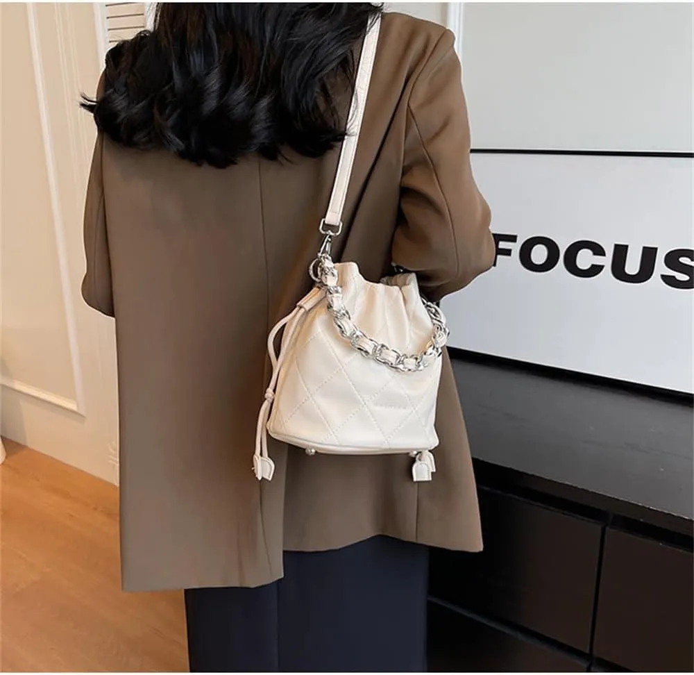 Small Leather Quilted Bucket Bag Crossbody Drawstring Bucket Handbag Thick Chain Satchel Shoulder Bucket Tote Bag