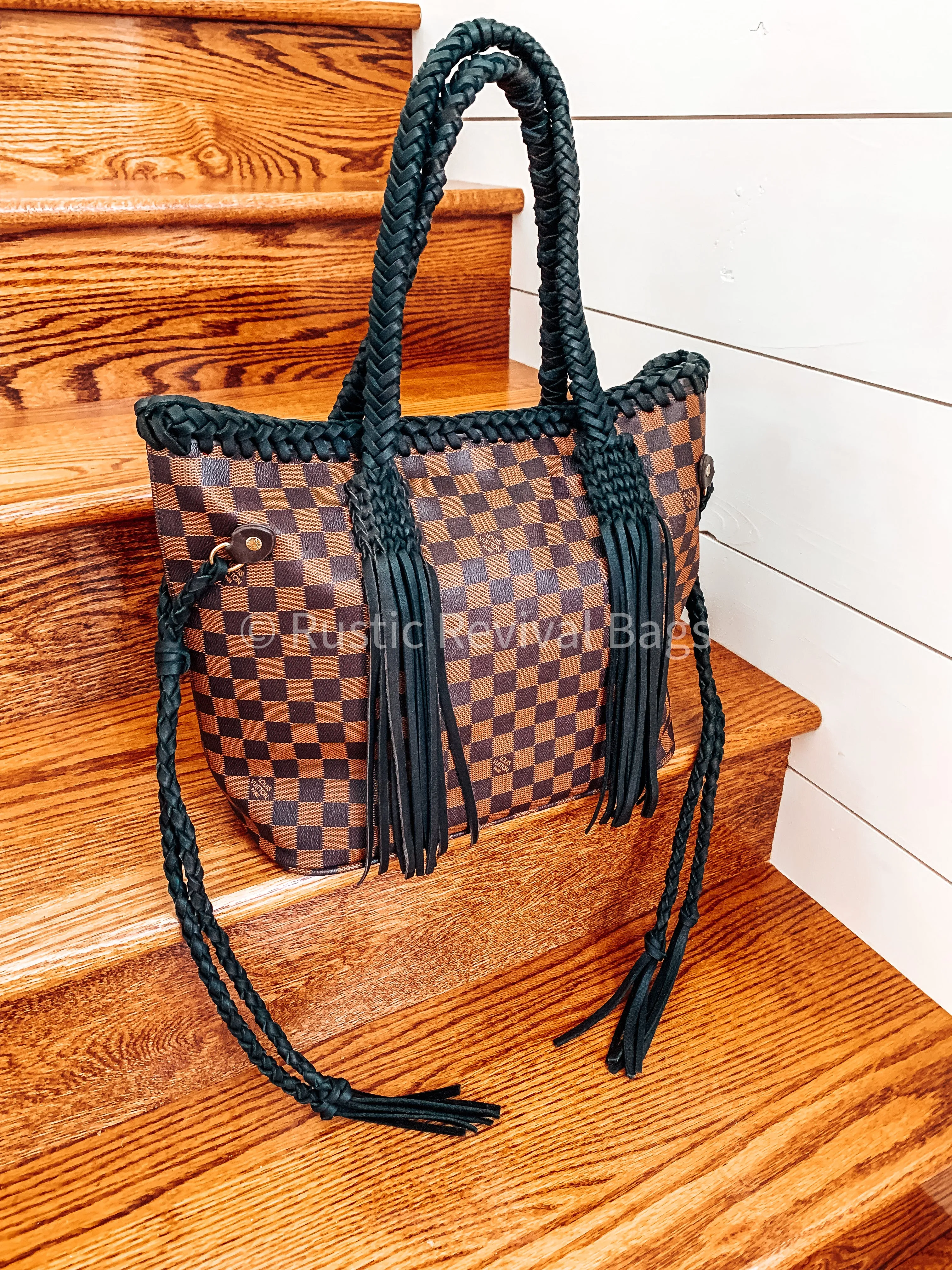 The Esther Tote - Black