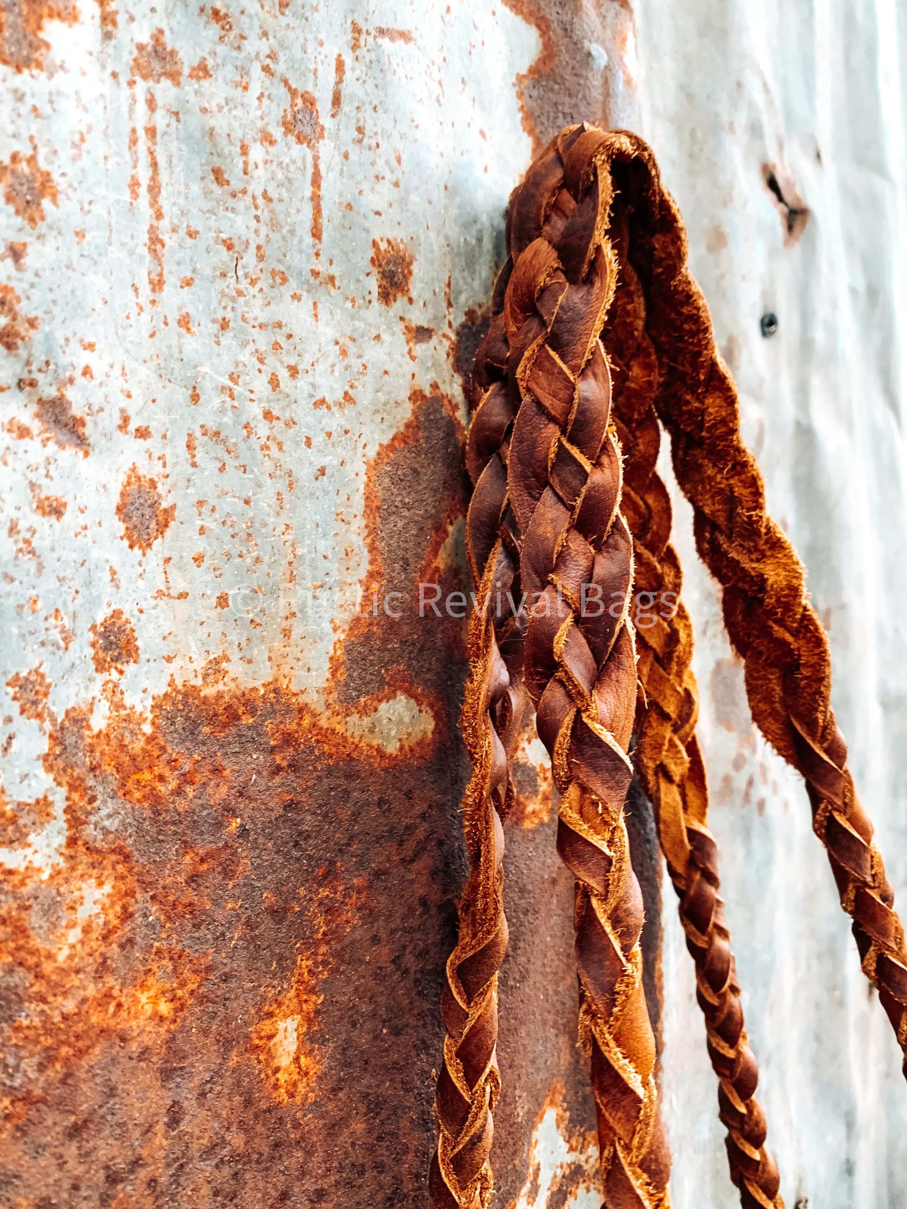 The Esther Tote - Brown